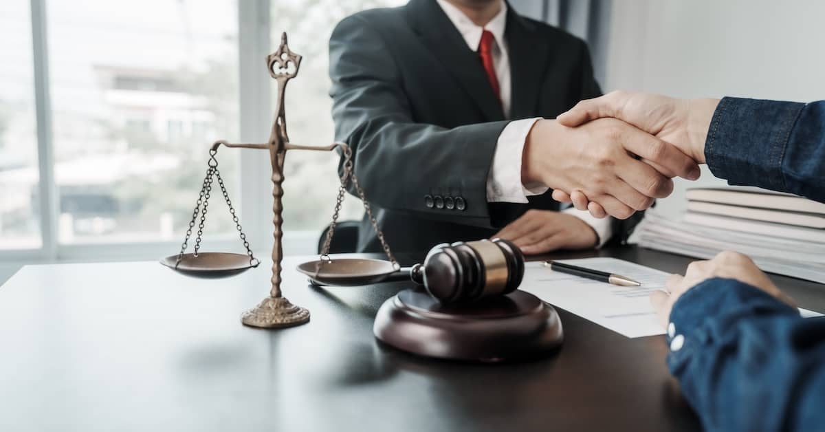When Should You Hire a Nursing Home Abuse Lawyer?